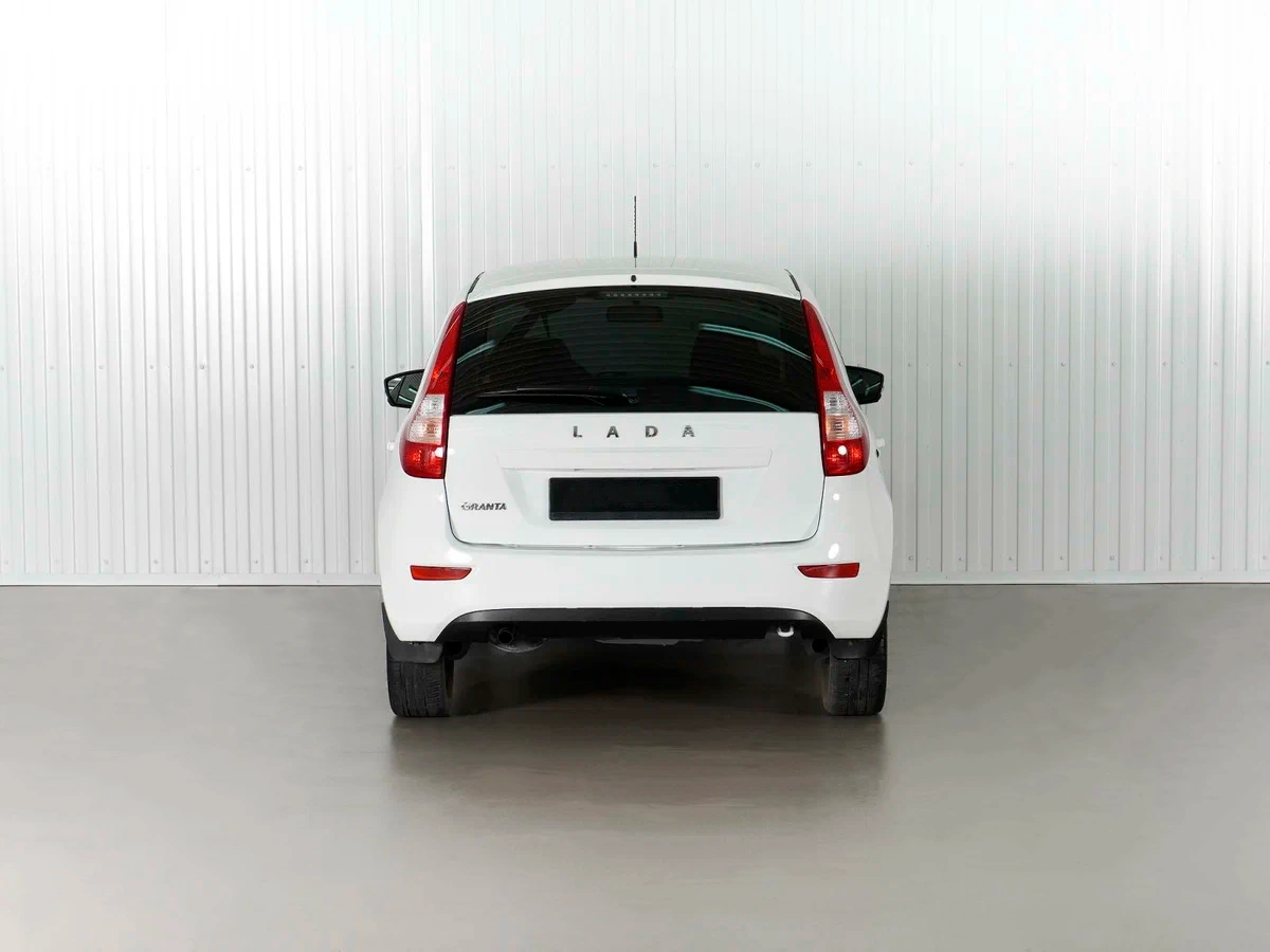 Lada Granta Хэтчбек в Нижний Новгород - фото №4